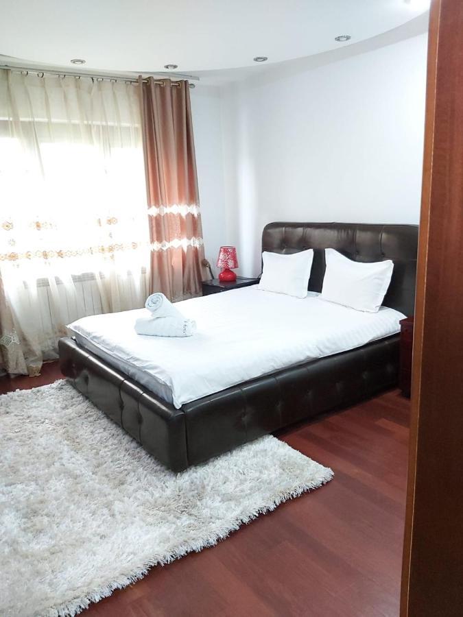 1St Floor National Arena Monza Studio Bucureşti Ngoại thất bức ảnh